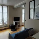 Appartement coquet sur les hauteurs de Montmartre